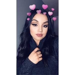 Meet your Posher, Alexis